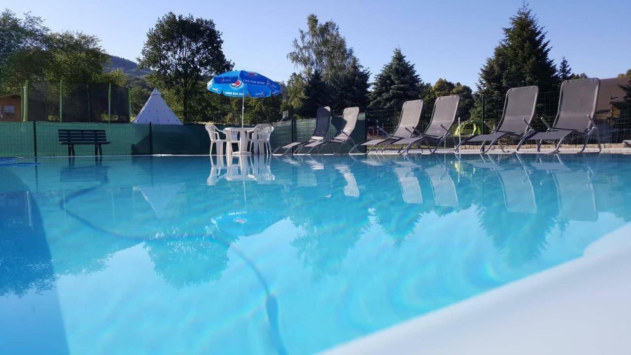 Hotel Formule Дечин Экстерьер фото